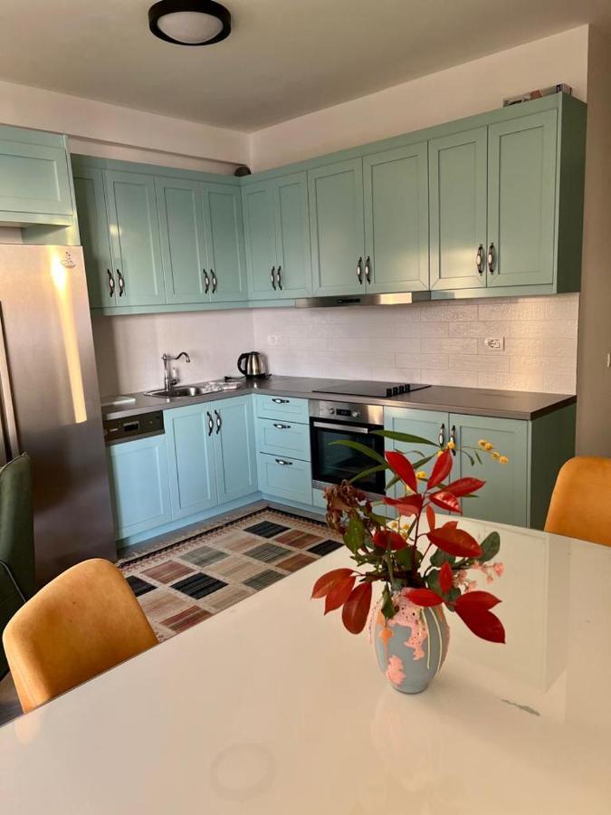 White Sidesea View Apartment Saranda Dış mekan fotoğraf