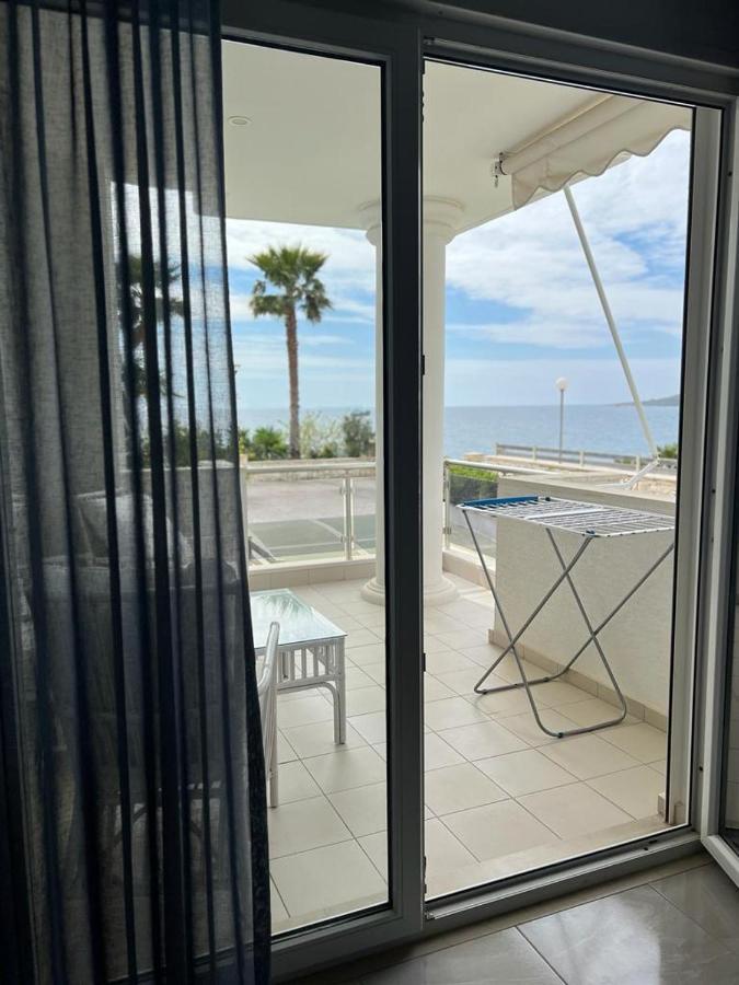 White Sidesea View Apartment Saranda Dış mekan fotoğraf