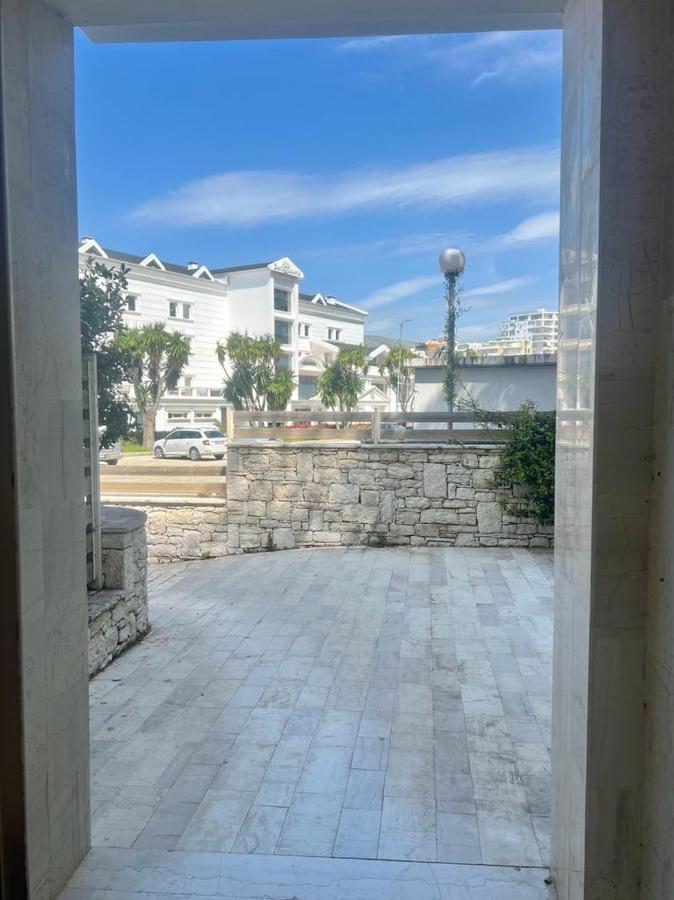 White Sidesea View Apartment Saranda Dış mekan fotoğraf
