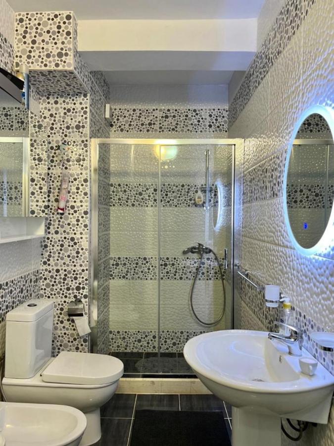 White Sidesea View Apartment Saranda Dış mekan fotoğraf